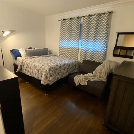 English Rose Garden Cottage Near Roseville, Ca سيترس هايتس المظهر الخارجي الصورة