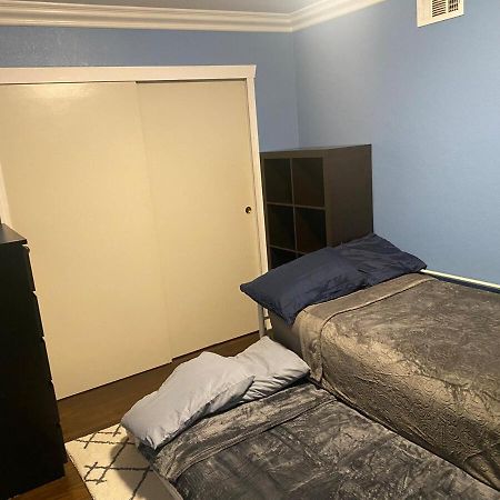 English Rose Garden Cottage Near Roseville, Ca سيترس هايتس المظهر الخارجي الصورة