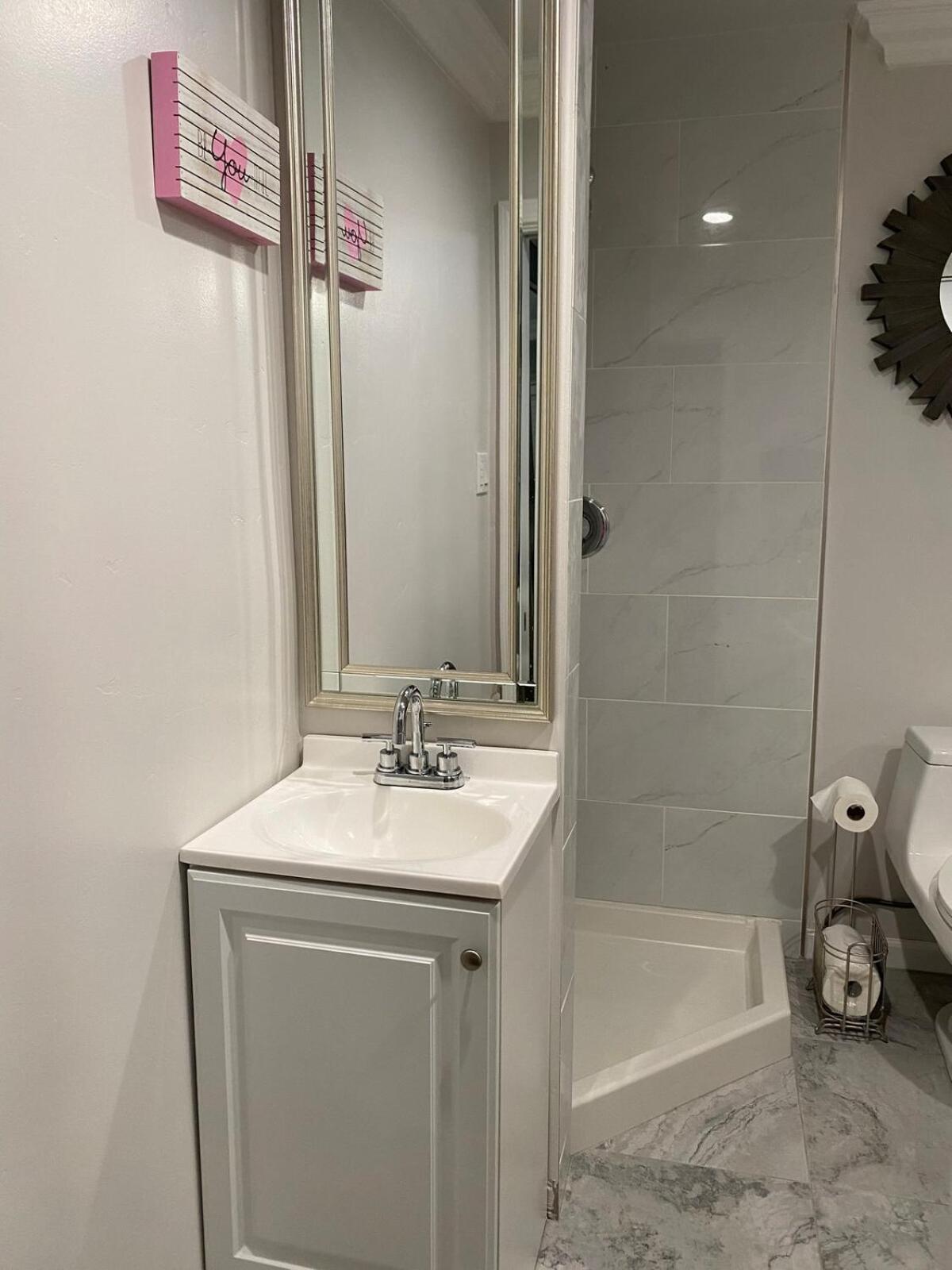 English Rose Garden Cottage Near Roseville, Ca سيترس هايتس المظهر الخارجي الصورة