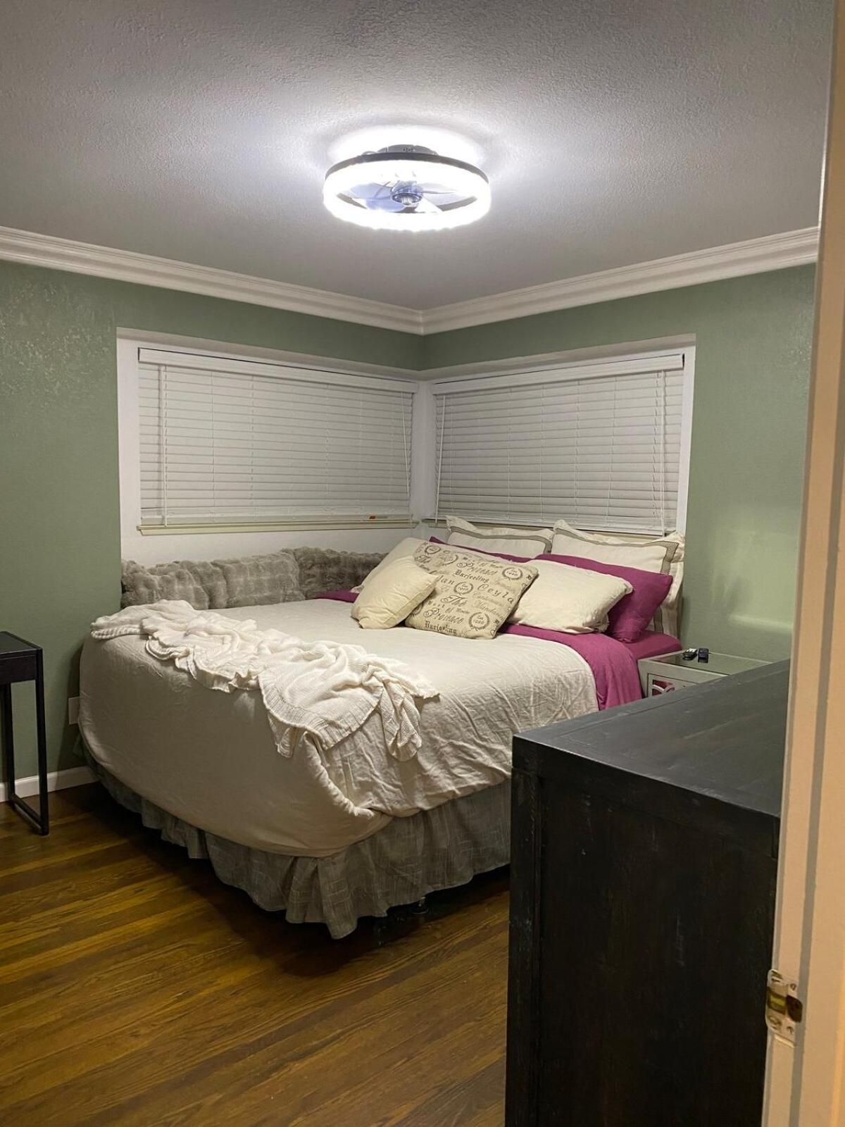 English Rose Garden Cottage Near Roseville, Ca سيترس هايتس المظهر الخارجي الصورة